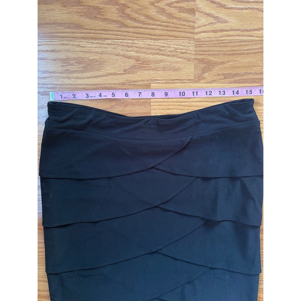 Joseph Ribkoff Black Tiered Petal Pencil Skirt Size 10 No Iron‎ Pull On - Picture 3 of 5